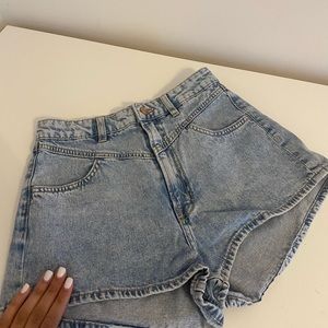 WOMENS DENIM SHORTS (H&M)